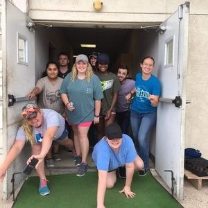 Meet your Posher, Kay